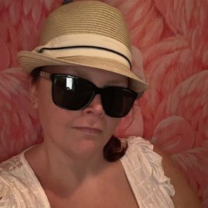 Meet your Posher, Joanna